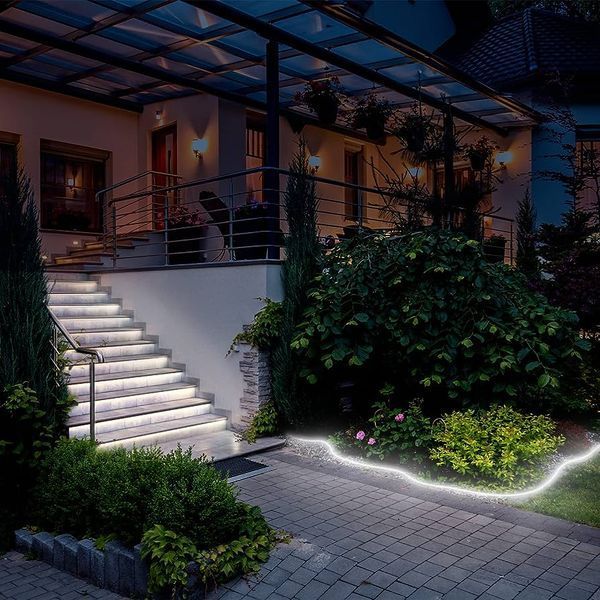 Гирлянда дюралайт уличная холодный оттенок LED 220V 10.8W 2835 CW IP67 (BY-028/60) 32-112 фото